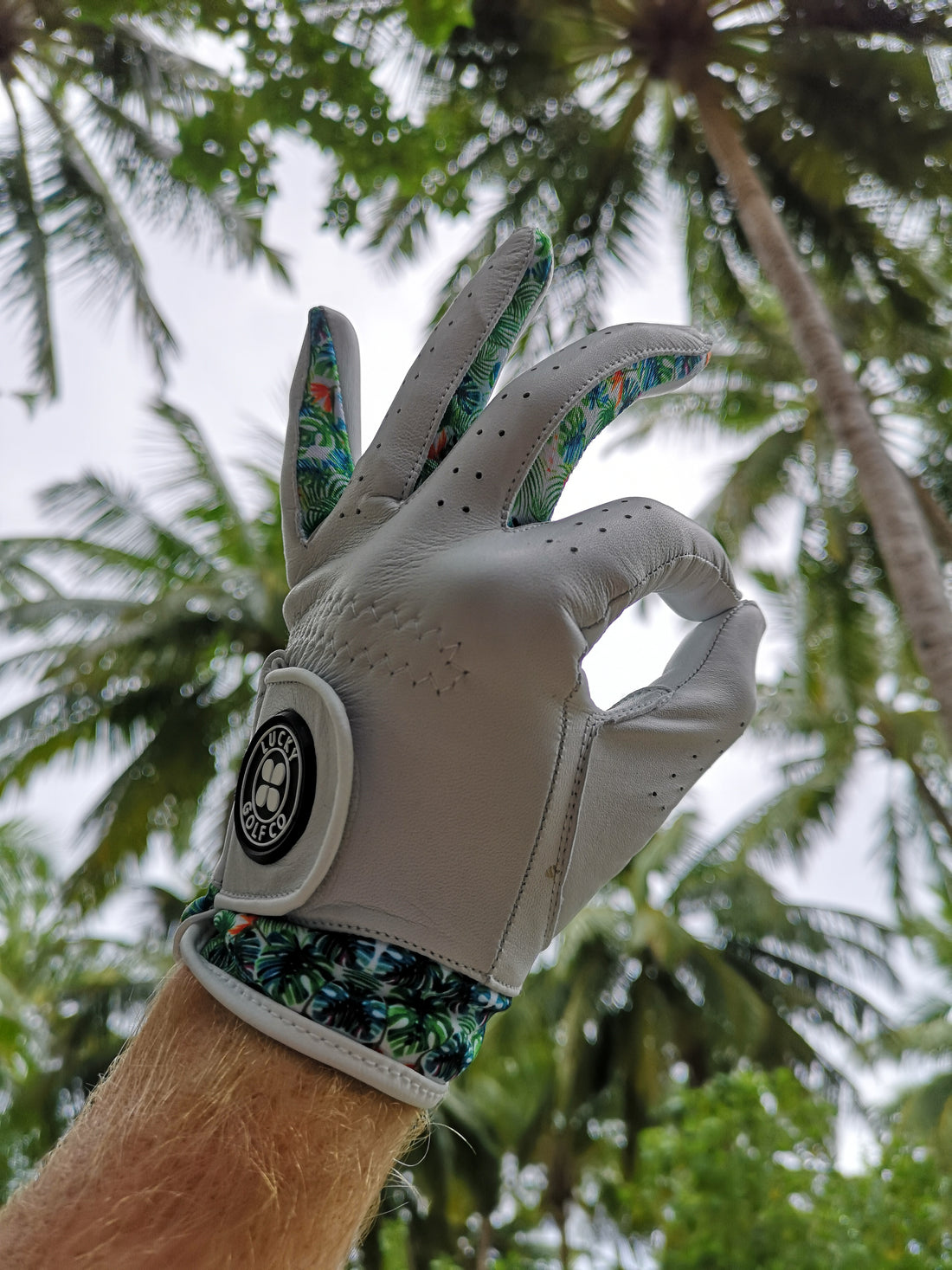 Our new golf glove design has LAUNCHED!